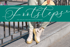 Avonta Qintani - Stylish Calligraphy Font Product Image 12