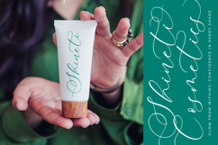 Avonta Qintani - Stylish Calligraphy Font Product Image 13