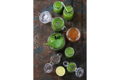 Green spinach smoothie Product Image 1