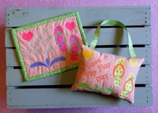 Flip Flop Day Mug Rug or Doorknob Hanger Pattern - Machine Embroidery Product Image 2