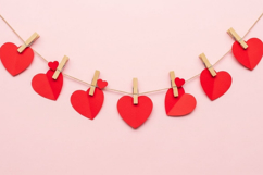 Valentine's day heart garland Product Image 1