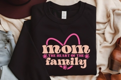Mom the heart of the family Svg, Mom Quotes Svg Product Image 2
