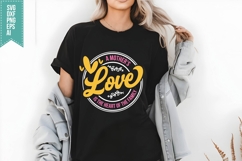 A Mother&#039;s Love is The Heart Of The Family Svg, Mother&#039;s Day Product Image 1
