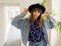 <img src="Blueberries pattern" alt="Seamless pattern with Blueberries"> 