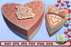 Heart-shaped Box Set with Extras Product Image 1