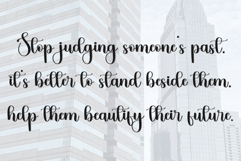 Brandenly Product Image 6