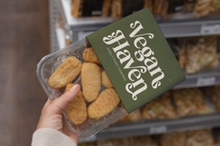 Brighto Wander - Groovy Serif Display Font Product Image 2