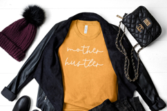 Butternut Script Product Image 5