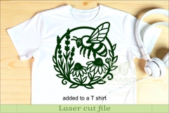 Honey Bee Garden Wall Sign, Wildflower Wreath Decor, floral Product Image 3