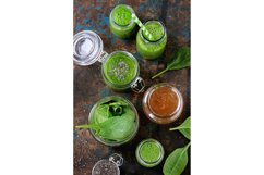 Green spinach smoothie Product Image 1