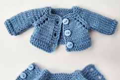 DIY cardigan, booties, and hat for 7 inch (18 cm) Waldorf doll, including PDF patterns and step-by-step tutorials for creating handmade doll clothes, perfect for knitting and sewing projects, printable and beginner-friendly.
