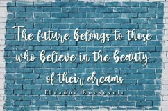 Casey Martin - Heart Font - Free Font Of The Week Product Image 10