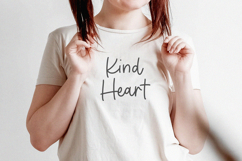 Casual Simone - Handwritten Script Font Product Image 2