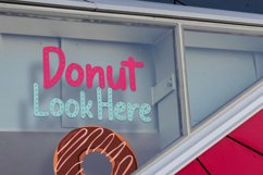 Meises - Doughnut Font Product Image 6