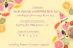 Staycation Font Product Image 5