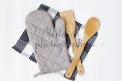 4 Oven mitts mockup JPG 300 dpi, pot holder mockup Product Image 4