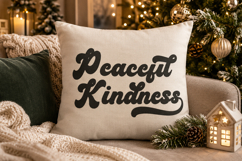 Holiday Fantasy - Christmas Font Product Image 7