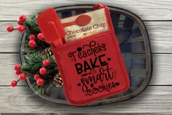 CHRISTMAS POT HOLDERS FOR TEACHERS SVG I CHRISTMAS GIFTS FOR TEACHERS SVG I TEACHER ORNAMENTS SVG