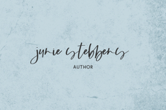 Clarke Script Product Image 8