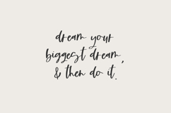 Cloverdale Script Font Product Image 7