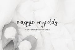 Comfy Sweater Script Font Product Image 8