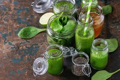 Green spinach smoothie Product Image 1