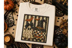 Vintage Halloween Ghost Pumpkin PNG Tee Product Image 2