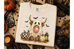 Halloween Highland Cow Ghost PNG Tee Product Image 3