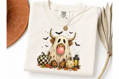 Halloween Highland Cow Ghost PNG Tee Product Image 1
