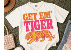 Get Em Tiger PNG Retro Shirt Design-Get Em Tiger PNG Retro S Product Image 1