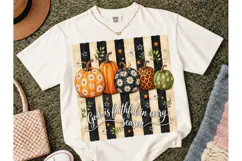 God Is Faithful Pumpkin PNG Fall Tee Product Image 2