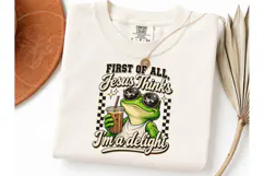 Jesus Thinks I'm a Delight Frog PNG Tee Product Image 3