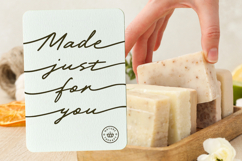 Darline Handwritten Font Product Image 12