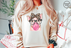 Watercolor Pig with Glasses &amp; Bubblegum|Show Mom Pig Product Image 3