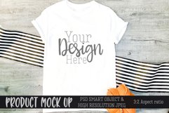 Shirt Halloween MOCK UP | PSD & JPG Product Image 1