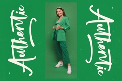 Dedicate - Bold Handwritten Font Product Image 10