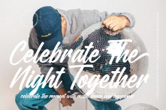 Delaghes - Bold Script Font Product Image 6