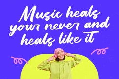 Dhaily Cluter Bold Brush Font Product Image 12