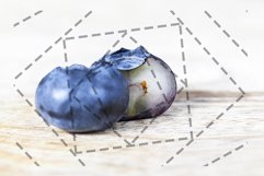 sliced half blueberry berries Product Image 1