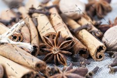 cinnamon and anise with nutmeg Product Image 1