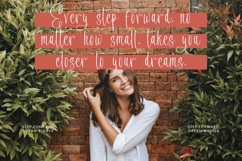 Evangeline Chalista - Stylish Calligraphy Font Product Image 4