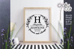Mr and Mrs sign, Family Last Name Floral wreath, Rustic Sign Product Image 1