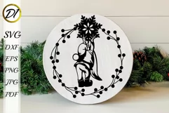 Christmas gnome wreath. Gnome svg. Christmas gnomes. Wreath. Product Image 1