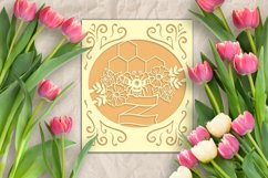 floral bee papercut card with tulips