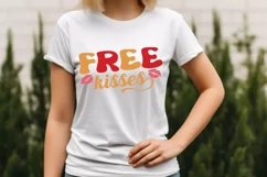 Free Kisses SVG, Valentine's Day SVG Design Product Image 2