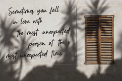 Gesourty Douthes Signature Casual Handwritten Font Product Image 4