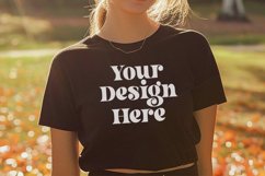 Gildan 5000 Crewneck Women Black Color T-shirt Mockup Product Image 1