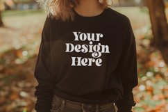 Gildan 5000 Crewneck Women Black Color T-shirt Mockup Product Image 1