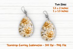 White and Gold Floral Teardrop Earring | Teardrop Earrings Product Image 1