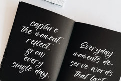 Goldens Blush - A Modern Handwritten Brush Product Image 6